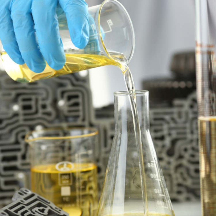 Laboratorija za testiranje i preradu otpadnog jestivog ulja